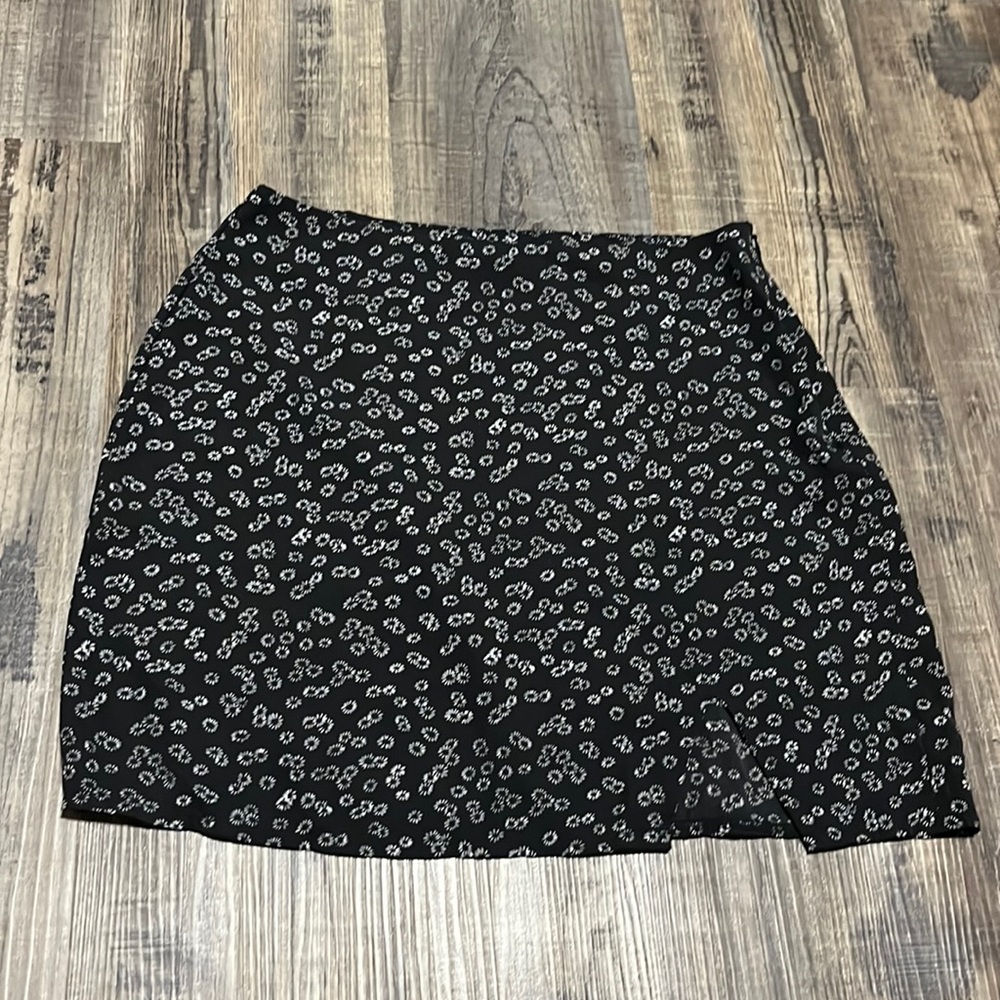 SHEIN Skirt Size- M/6